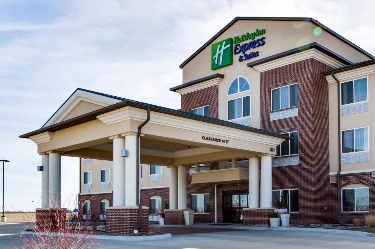 Holiday Inn Express & Suites Nevada By Ihg Экстерьер фото
