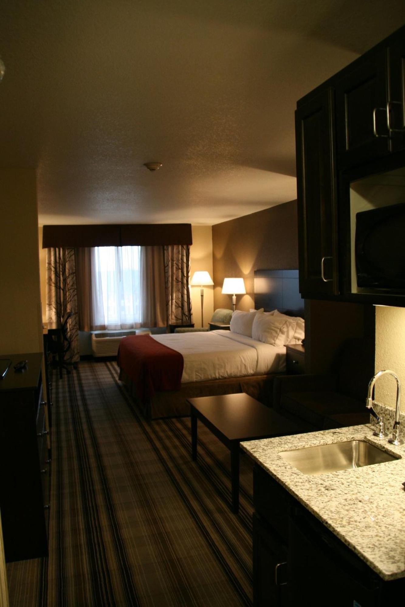 Holiday Inn Express & Suites Nevada By Ihg Экстерьер фото