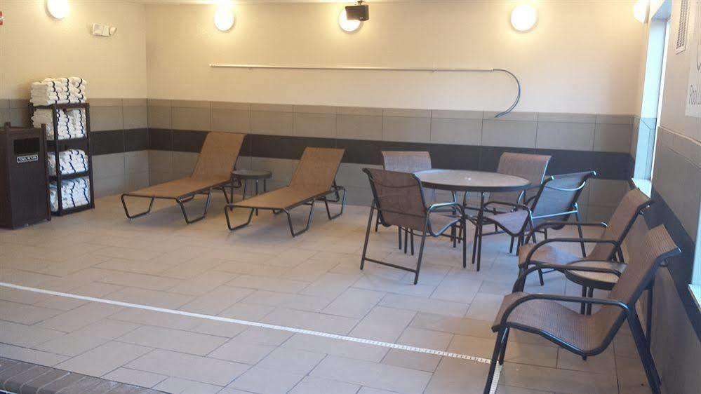 Holiday Inn Express & Suites Nevada By Ihg Экстерьер фото